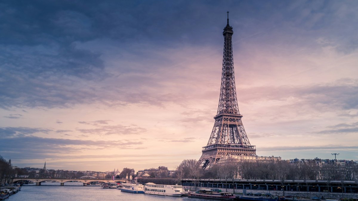 Home exchange Paris, France